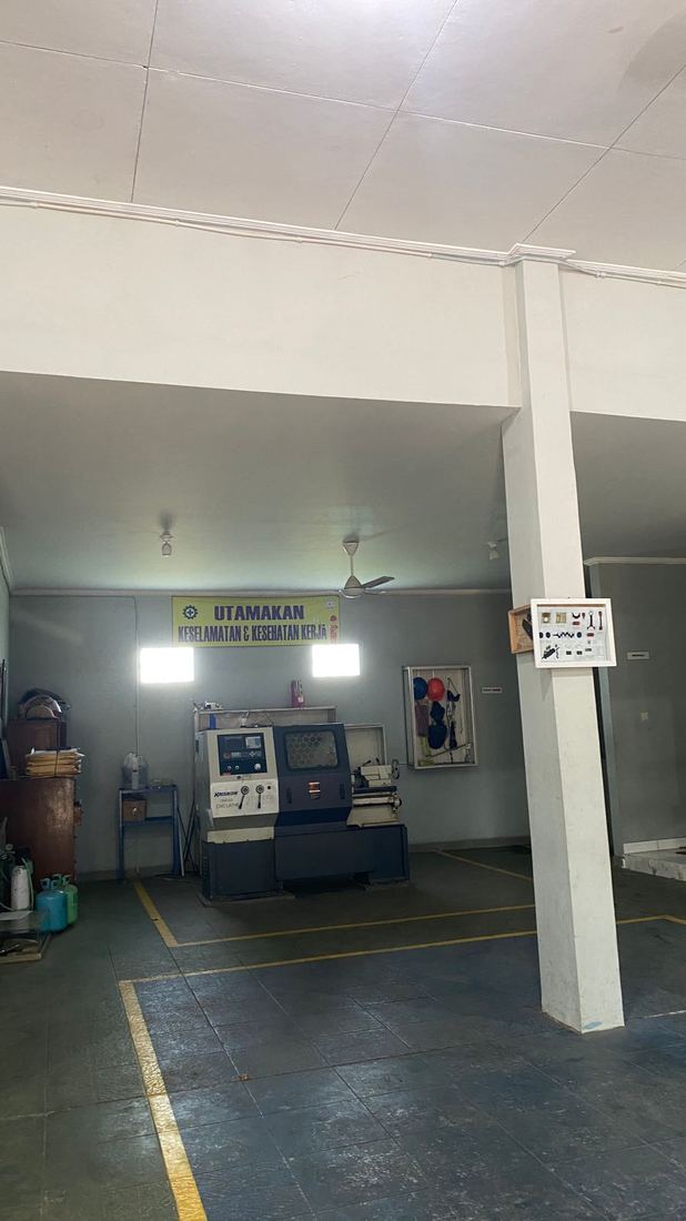 Mesin Bubut CNC